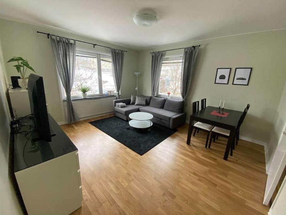 Mysiga Och Smidiga Lagenheter I Stockholm Appartamento Esterno foto